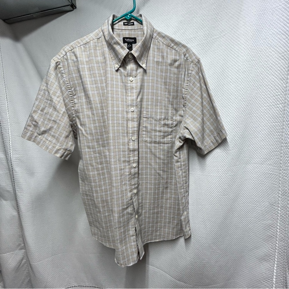 Van Heusen Tan Casual Button Down Shirt‎